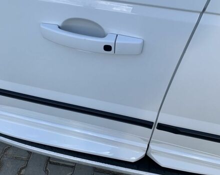 Білий Ленд Ровер Range Rover Sport, об'ємом двигуна 3 л та пробігом 135 тис. км за 23700 $, фото 4 на Automoto.ua