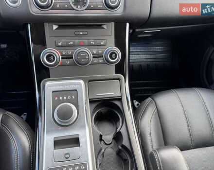 Білий Ленд Ровер Range Rover Sport, об'ємом двигуна 3 л та пробігом 268 тис. км за 17300 $, фото 29 на Automoto.ua