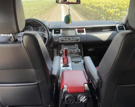 Білий Ленд Ровер Range Rover Sport, об'ємом двигуна 3 л та пробігом 154 тис. км за 18000 $, фото 21 на Automoto.ua