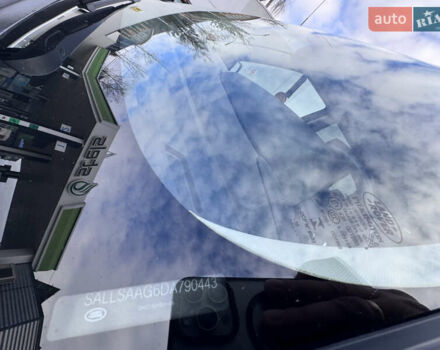 Білий Ленд Ровер Range Rover Sport, об'ємом двигуна 3 л та пробігом 268 тис. км за 16999 $, фото 52 на Automoto.ua