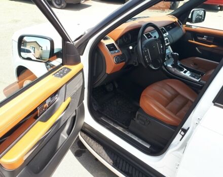 Білий Ленд Ровер Range Rover Sport, об'ємом двигуна 5 л та пробігом 137 тис. км за 23000 $, фото 10 на Automoto.ua