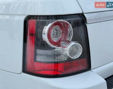 Білий Ленд Ровер Range Rover Sport, об'ємом двигуна 2.99 л та пробігом 120 тис. км за 19000 $, фото 10 на Automoto.ua