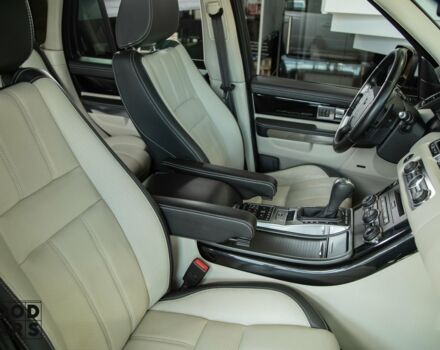 Білий Ленд Ровер Range Rover Sport, об'ємом двигуна 3 л та пробігом 89 тис. км за 41000 $, фото 17 на Automoto.ua