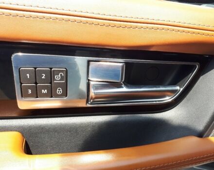 Білий Ленд Ровер Range Rover Sport, об'ємом двигуна 5 л та пробігом 137 тис. км за 23000 $, фото 6 на Automoto.ua