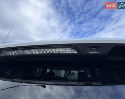 Білий Ленд Ровер Range Rover Sport, об'ємом двигуна 3 л та пробігом 268 тис. км за 16999 $, фото 50 на Automoto.ua