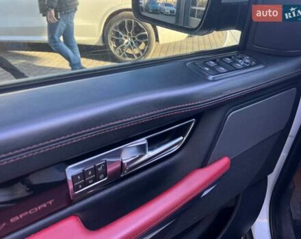 Білий Ленд Ровер Range Rover Sport, об'ємом двигуна 2.99 л та пробігом 252 тис. км за 22000 $, фото 8 на Automoto.ua