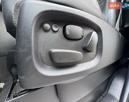 Білий Ленд Ровер Range Rover Sport, об'ємом двигуна 3 л та пробігом 268 тис. км за 16999 $, фото 39 на Automoto.ua