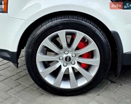 Білий Ленд Ровер Range Rover Sport, об'ємом двигуна 5 л та пробігом 138 тис. км за 18200 $, фото 6 на Automoto.ua