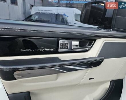 Белый Ленд Ровер Рендж Ровер Спорт, объемом двигателя 5 л и пробегом 160 тыс. км за 17000 $, фото 10 на Automoto.ua