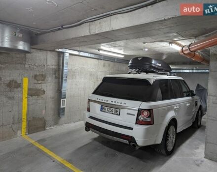 Белый Ленд Ровер Рендж Ровер Спорт, объемом двигателя 5 л и пробегом 49 тыс. км за 27777 $, фото 3 на Automoto.ua