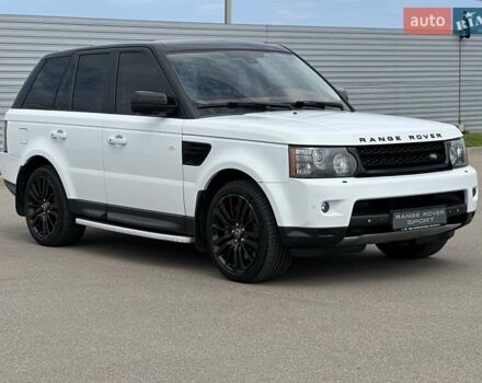 Білий Ленд Ровер Range Rover Sport, об'ємом двигуна 5 л та пробігом 331 тис. км за 12500 $, фото 8 на Automoto.ua