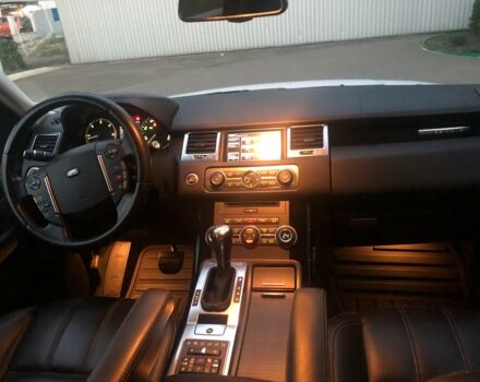 Білий Ленд Ровер Range Rover Sport, об'ємом двигуна 3 л та пробігом 150 тис. км за 34800 $, фото 3 на Automoto.ua