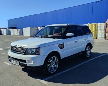 Білий Ленд Ровер Range Rover Sport, об'ємом двигуна 3 л та пробігом 219 тис. км за 18000 $, фото 5 на Automoto.ua
