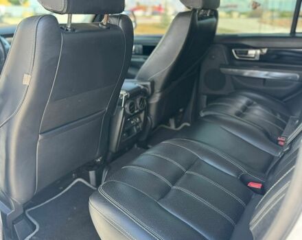 Білий Ленд Ровер Range Rover Sport, об'ємом двигуна 0 л та пробігом 257 тис. км за 15700 $, фото 12 на Automoto.ua