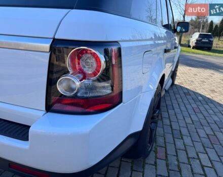 Білий Ленд Ровер Range Rover Sport, об'ємом двигуна 3 л та пробігом 271 тис. км за 16999 $, фото 16 на Automoto.ua
