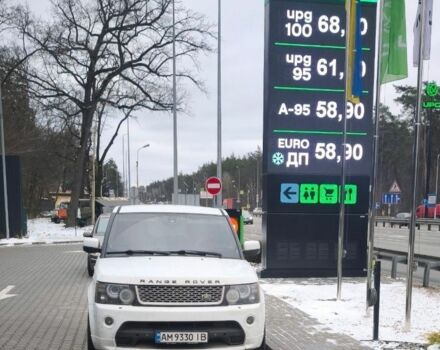 Білий Ленд Ровер Range Rover Sport, об'ємом двигуна 3 л та пробігом 250 тис. км за 11200 $, фото 2 на Automoto.ua