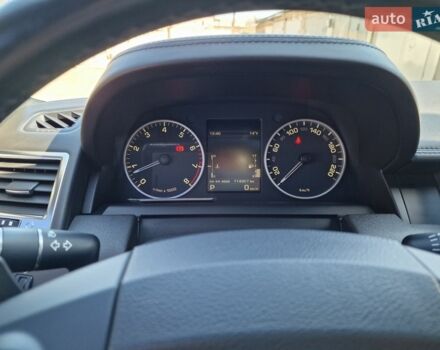 Білий Ленд Ровер Range Rover Sport, об'ємом двигуна 5 л та пробігом 115 тис. км за 23000 $, фото 20 на Automoto.ua