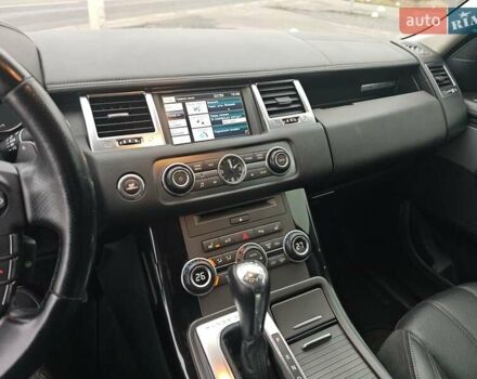 Белый Ленд Ровер Рендж Ровер Спорт, объемом двигателя 5 л и пробегом 252 тыс. км за 14300 $, фото 10 на Automoto.ua