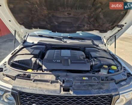 Білий Ленд Ровер Range Rover Sport, об'ємом двигуна 5 л та пробігом 115 тис. км за 23000 $, фото 9 на Automoto.ua