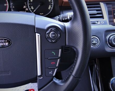 Білий Ленд Ровер Range Rover Sport, об'ємом двигуна 3 л та пробігом 42 тис. км за 48000 $, фото 15 на Automoto.ua