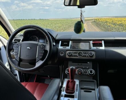 Білий Ленд Ровер Range Rover Sport, об'ємом двигуна 3 л та пробігом 154 тис. км за 18000 $, фото 22 на Automoto.ua