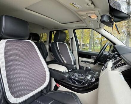 Білий Ленд Ровер Range Rover Sport, об'ємом двигуна 3 л та пробігом 237 тис. км за 16000 $, фото 47 на Automoto.ua