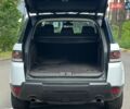 Білий Ленд Ровер Range Rover Sport, об'ємом двигуна 3 л та пробігом 193 тис. км за 22500 $, фото 16 на Automoto.ua
