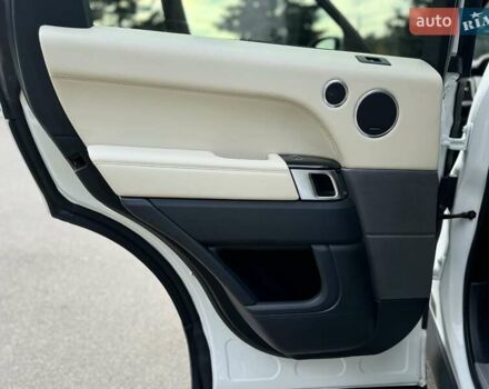 Ленд Ровер Рендж Ровер Спорт 2013 в Киеве на Automoto.ua Белый Ленд Ровер Рендж Ровер Спорт, объемом двигателя 3 л и пробегом 108 тыс. км за 27800 $, фото 59 на Automoto.ua