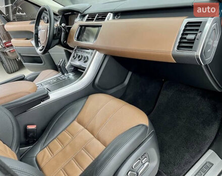 Білий Ленд Ровер Range Rover Sport, об'ємом двигуна 5 л та пробігом 119 тис. км за 39500 $, фото 28 на Automoto.ua