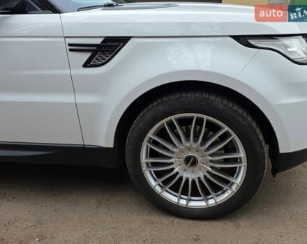 Белый Ленд Ровер Рендж Ровер Спорт, объемом двигателя 3 л и пробегом 101 тыс. км за 26000 $, фото 8 на Automoto.ua