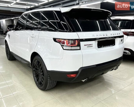 Білий Ленд Ровер Range Rover Sport, об'ємом двигуна 5 л та пробігом 119 тис. км за 39500 $, фото 16 на Automoto.ua