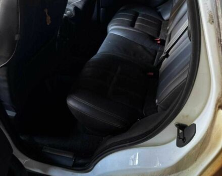 Білий Ленд Ровер Range Rover Sport, об'ємом двигуна 0 л та пробігом 144 тис. км за 5500 $, фото 8 на Automoto.ua