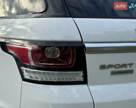 Ленд Ровер Рендж Ровер Спорт 2013 в Киеве на Automoto.ua Белый Ленд Ровер Рендж Ровер Спорт, объемом двигателя 3 л и пробегом 108 тыс. км за 27800 $, фото 18 на Automoto.ua