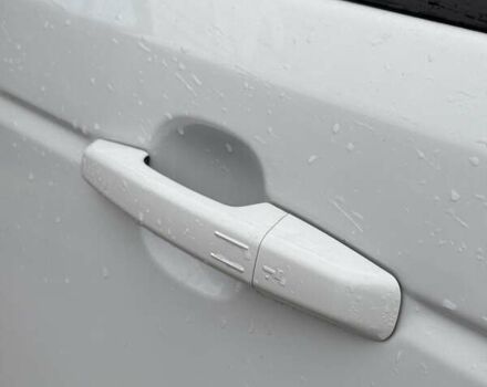 Білий Ленд Ровер Range Rover Sport, об'ємом двигуна 3 л та пробігом 190 тис. км за 24500 $, фото 31 на Automoto.ua