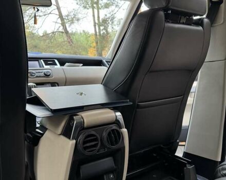 Білий Ленд Ровер Range Rover Sport, об'ємом двигуна 3 л та пробігом 237 тис. км за 16000 $, фото 40 на Automoto.ua