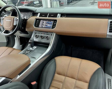 Білий Ленд Ровер Range Rover Sport, об'ємом двигуна 5 л та пробігом 119 тис. км за 39500 $, фото 35 на Automoto.ua