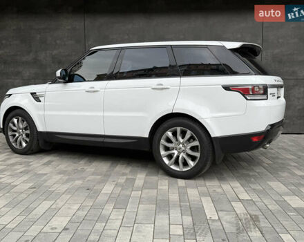 Белый Ленд Ровер Рендж Ровер Спорт, объемом двигателя 2.99 л и пробегом 197 тыс. км за 24000 $, фото 3 на Automoto.ua