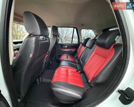 Белый Ленд Ровер Рендж Ровер Спорт, объемом двигателя 3 л и пробегом 156 тыс. км за 21000 $, фото 36 на Automoto.ua