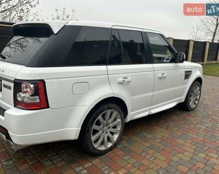 Белый Ленд Ровер Рендж Ровер Спорт, объемом двигателя 2.99 л и пробегом 217 тыс. км за 22500 $, фото 3 на Automoto.ua