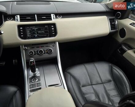 Белый Ленд Ровер Рендж Ровер Спорт, объемом двигателя 5 л и пробегом 122 тыс. км за 34500 $, фото 25 на Automoto.ua