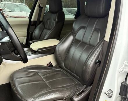 Білий Ленд Ровер Range Rover Sport, об'ємом двигуна 3 л та пробігом 190 тис. км за 24500 $, фото 32 на Automoto.ua