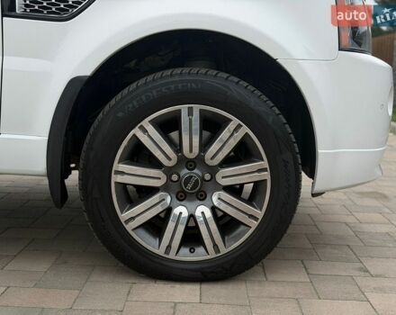 Білий Ленд Ровер Range Rover Sport, об'ємом двигуна 3 л та пробігом 198 тис. км за 14700 $, фото 19 на Automoto.ua