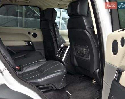 Белый Ленд Ровер Рендж Ровер Спорт, объемом двигателя 5 л и пробегом 122 тыс. км за 34500 $, фото 12 на Automoto.ua