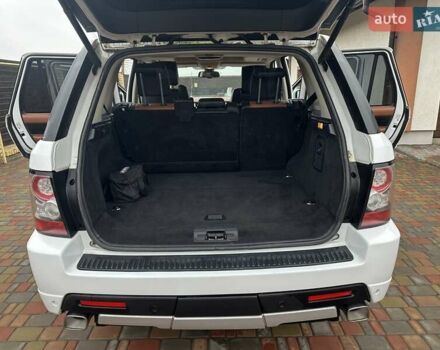 Белый Ленд Ровер Рендж Ровер Спорт, объемом двигателя 2.99 л и пробегом 217 тыс. км за 22500 $, фото 7 на Automoto.ua