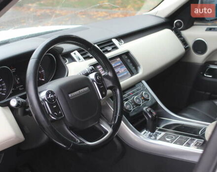 Білий Ленд Ровер Range Rover Sport, об'ємом двигуна 2.99 л та пробігом 300 тис. км за 19999 $, фото 20 на Automoto.ua