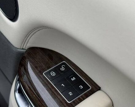 Білий Ленд Ровер Range Rover Sport, об'ємом двигуна 3 л та пробігом 190 тис. км за 24500 $, фото 46 на Automoto.ua