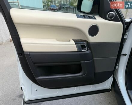 Білий Ленд Ровер Range Rover Sport, об'ємом двигуна 3 л та пробігом 119 тис. км за 28999 $, фото 21 на Automoto.ua