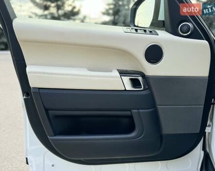 Ленд Ровер Рендж Ровер Спорт 2013 в Киеве на Automoto.ua Белый Ленд Ровер Рендж Ровер Спорт, объемом двигателя 3 л и пробегом 108 тыс. км за 27800 $, фото 30 на Automoto.ua