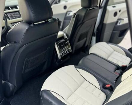 Ленд Ровер Рендж Ровер Спорт 2013 в Киеве на Automoto.ua Белый Ленд Ровер Рендж Ровер Спорт, объемом двигателя 3 л и пробегом 108 тыс. км за 27800 $, фото 62 на Automoto.ua