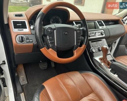 Белый Ленд Ровер Рендж Ровер Спорт, объемом двигателя 2.99 л и пробегом 217 тыс. км за 22500 $, фото 15 на Automoto.ua